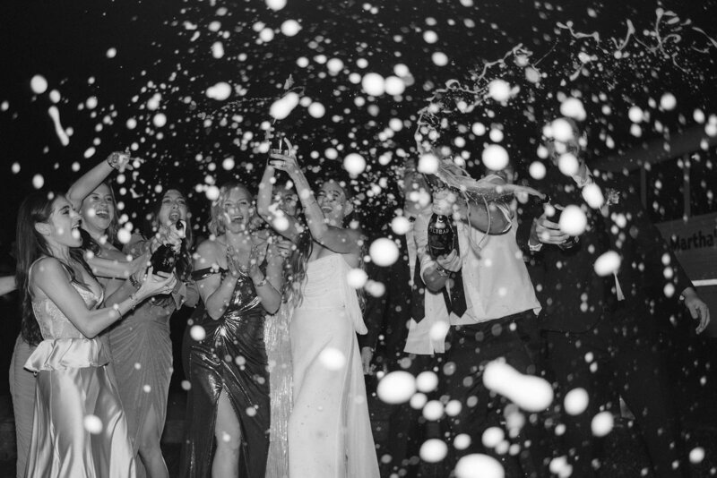 Erica & Andrew - Martha_s Vineyard Wedding- Larisa Stinga Photography -1324-221029