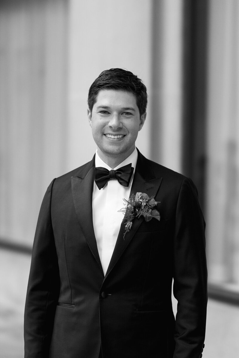 Chicago History Museum Wedding Photographer-11