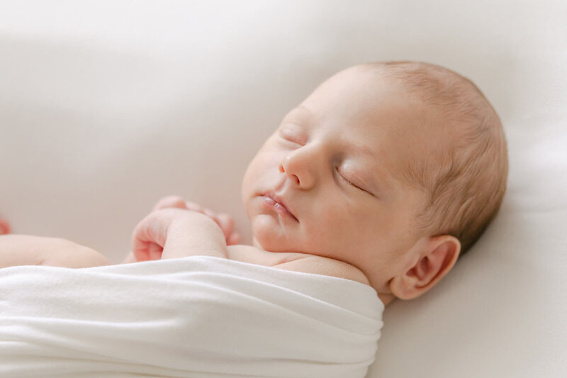 rainy-day-newborn-session-36