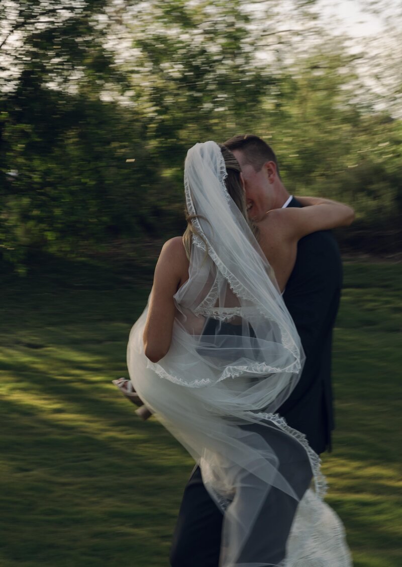 documentary-film-photographer-wedding-candid66-min
