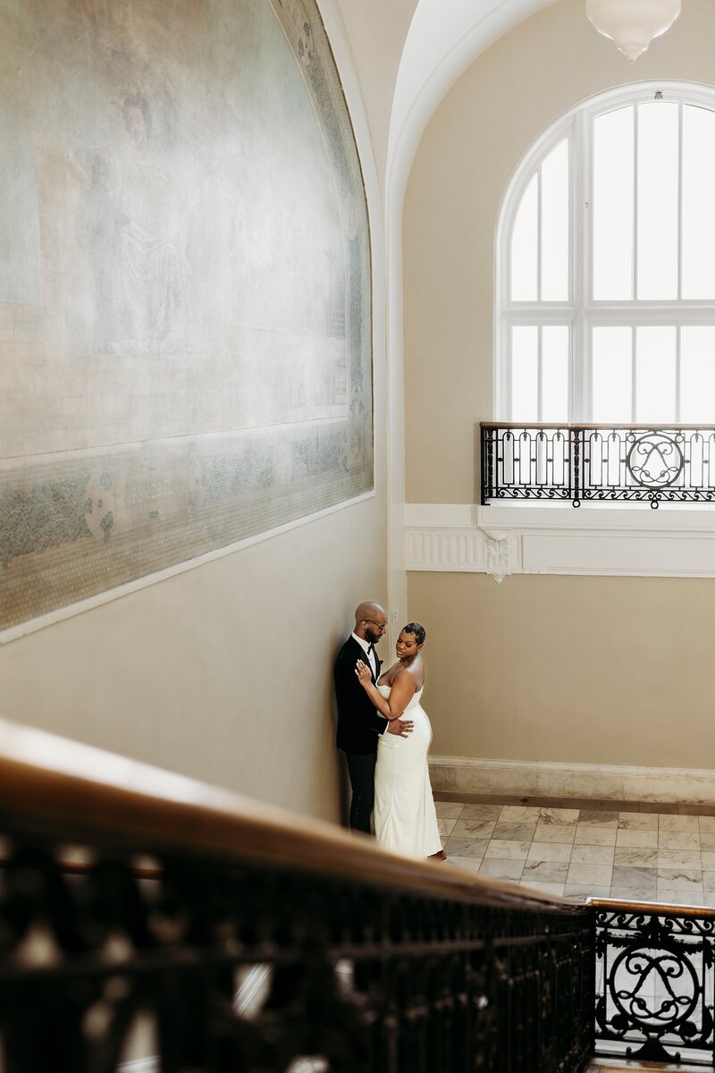 Louisville Kentucky wedding photographer captures timeless and elegant portraits at Louisville Free Public Library.
