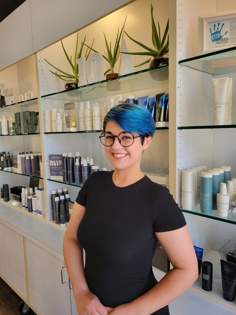 Asta Luster, best hair stylist