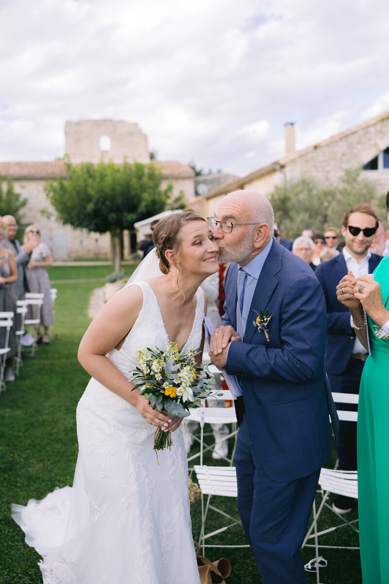 wedding photographer grignan victoria le petit-36