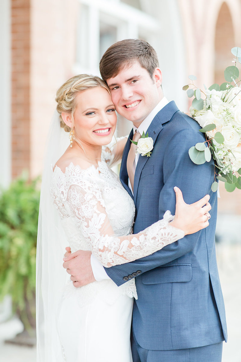 The-Grand-Opera-House-Crowley-Louisiana-Wedding_39