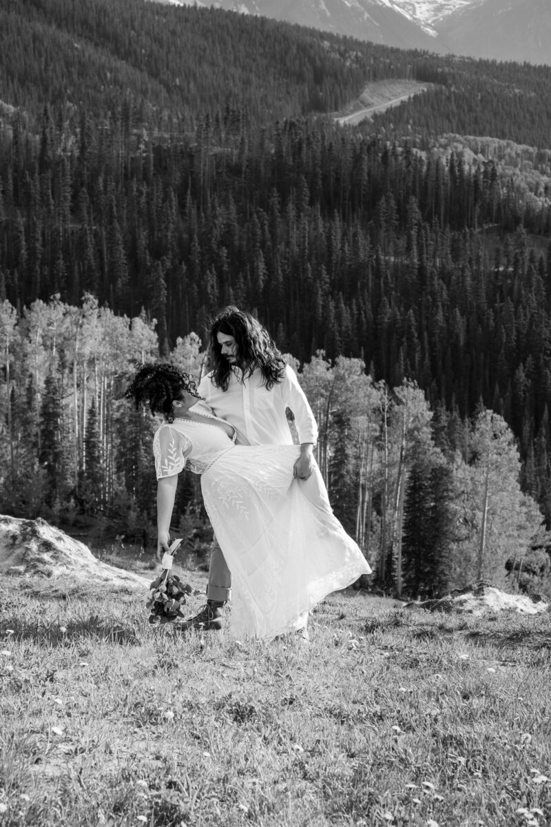 Summer elopement in Telluride