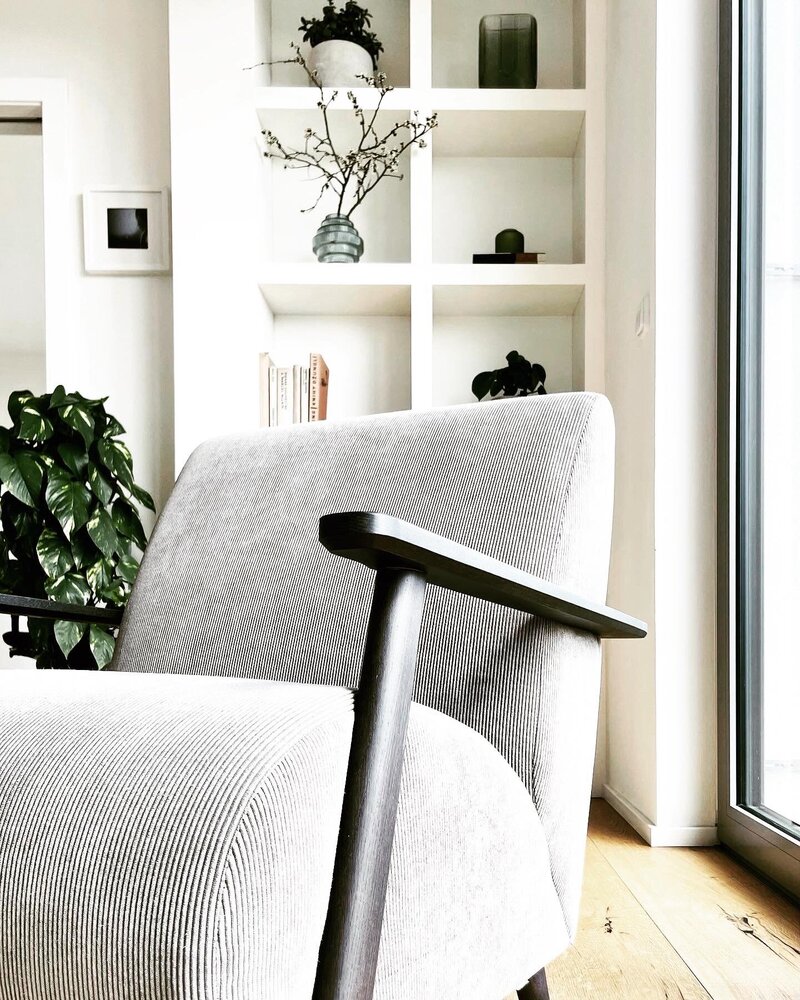 5BA40147-4FA2-4A7C-9D51-89FF0747E317