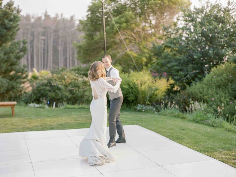 couple dancing at wedding dance floor