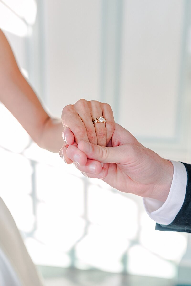 estate-at-river-run-wedding-romantic-reception-photo-couple-dancing-at-riverside-estate