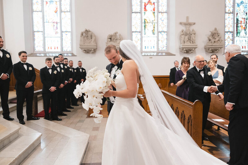 Emily-and-Jason-Savannah-Hilton-Head-Golden-Isles-Florist-3