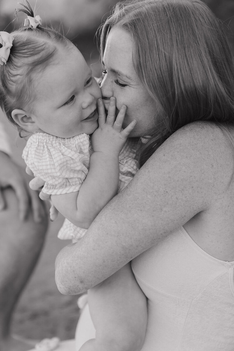 shell-beach-family-lifestyle-photography-by-samantha-anne4