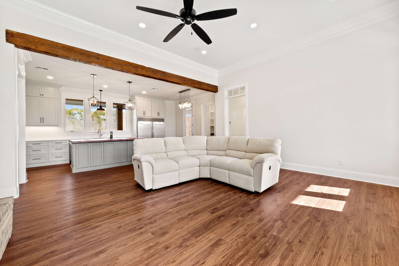 1304MainHwy-2-6
