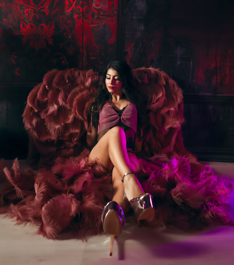 Savannah Boudoir woman in pink wings