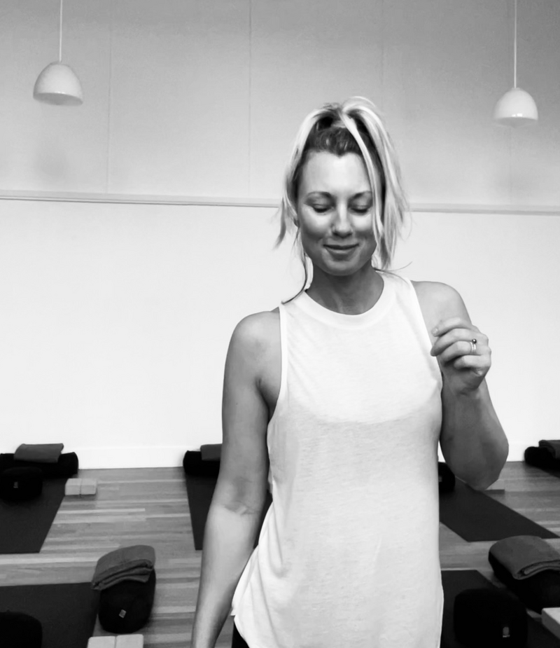 Yoga, yin yoga, yang yoga, relax, ontspanning, mind, body, bindweefsel, bewegen, vitaliteit, overspannen, burn-out, coach, coaching, burnoutcoach, bewustwording, leefstijl, gezond, gezondheid, den helder