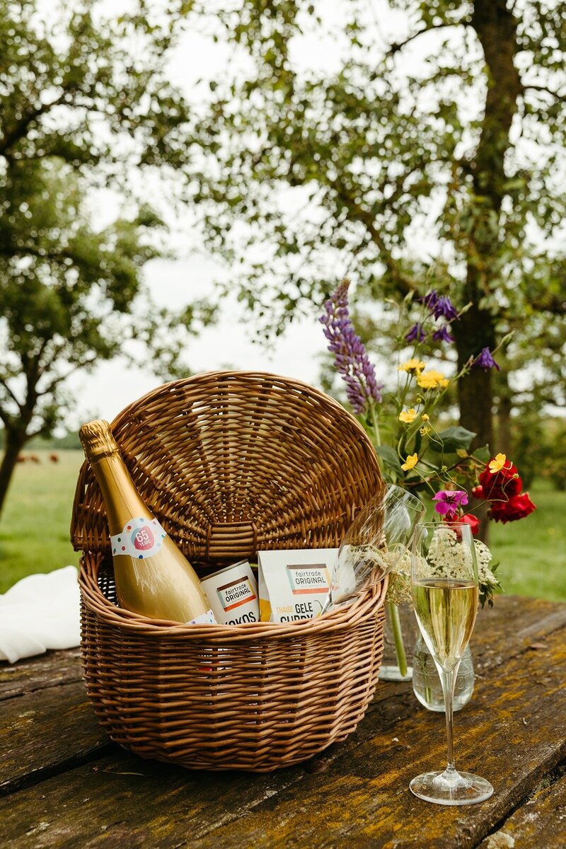 get framed photography branding event shoot picknick