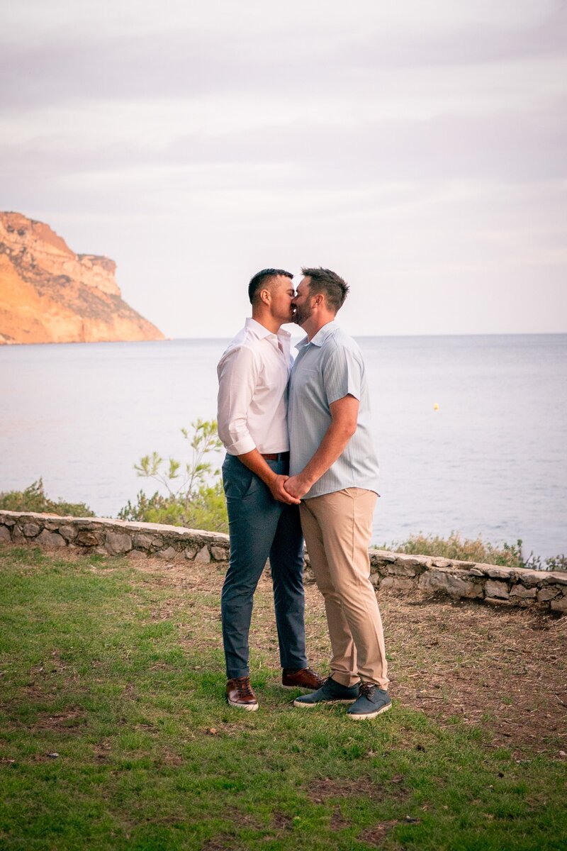 Cassis Engagement Photoshoot Provence Photographer