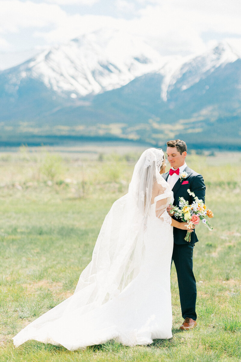 Barn-At-Sunset-Ranch-Buena-Vista-Wedding-Photographer-34