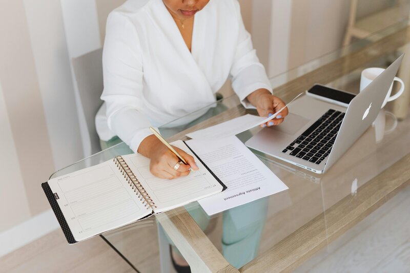 working services warm tone minimalist website real estate transaction