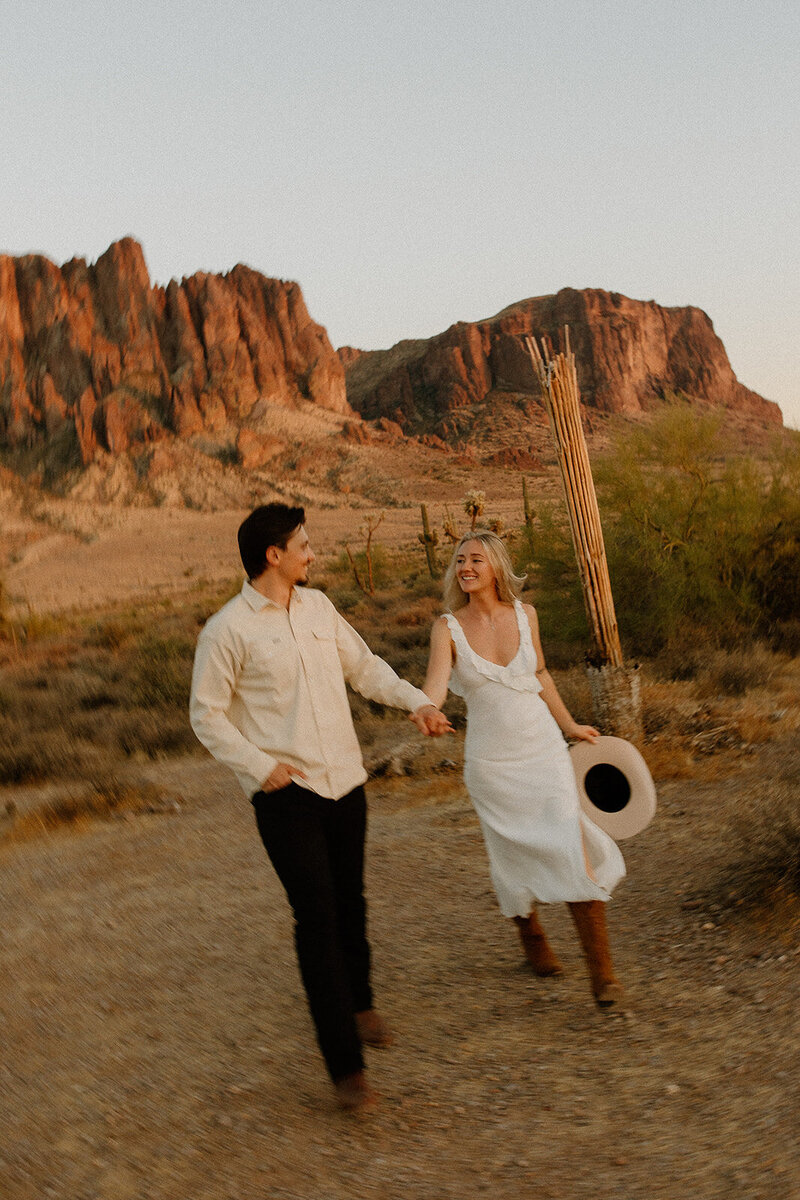 jami-oliver-engagement-session-taylorraephotofilm-237_websize
