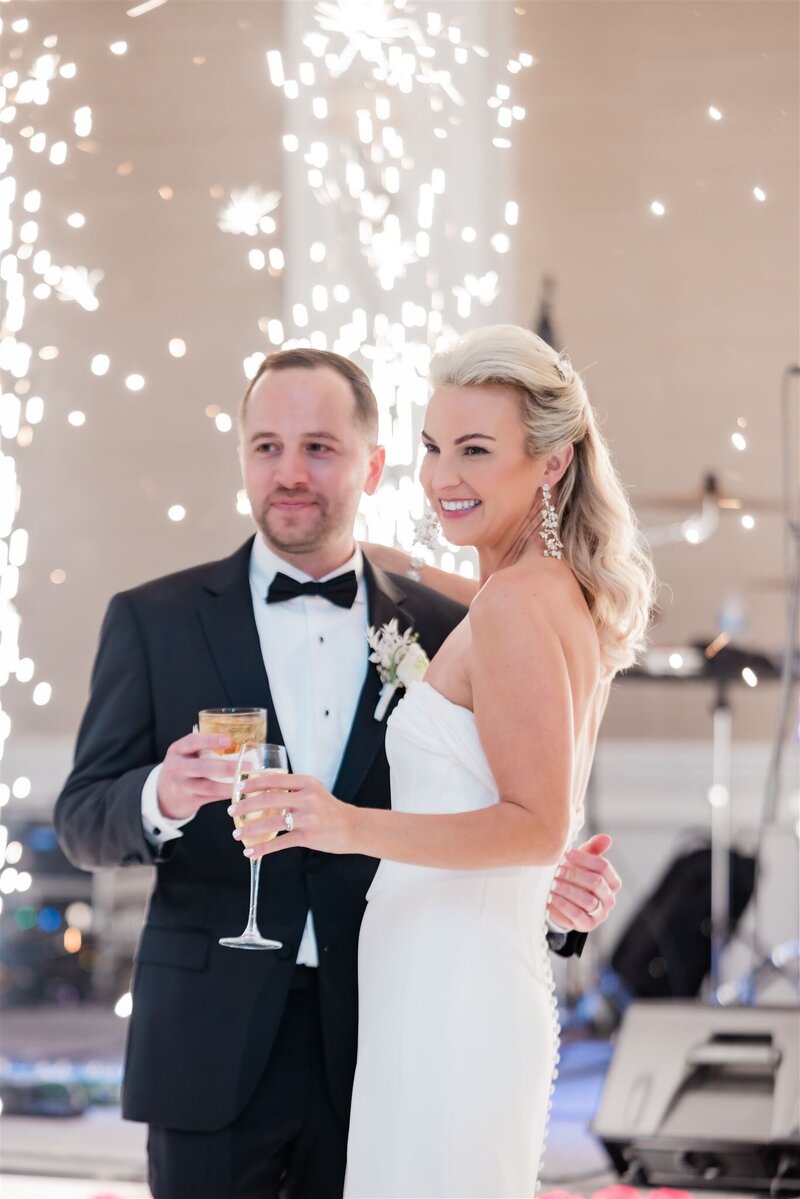 Wedding reception at the country club of Orlando by orlando wedding photographer 