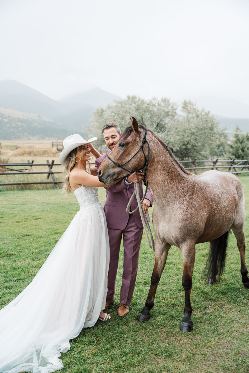 romantic ranch wedding ideas