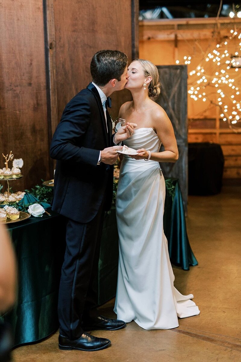 The Crest Center Asheville Wedding Photographer (17) (1)