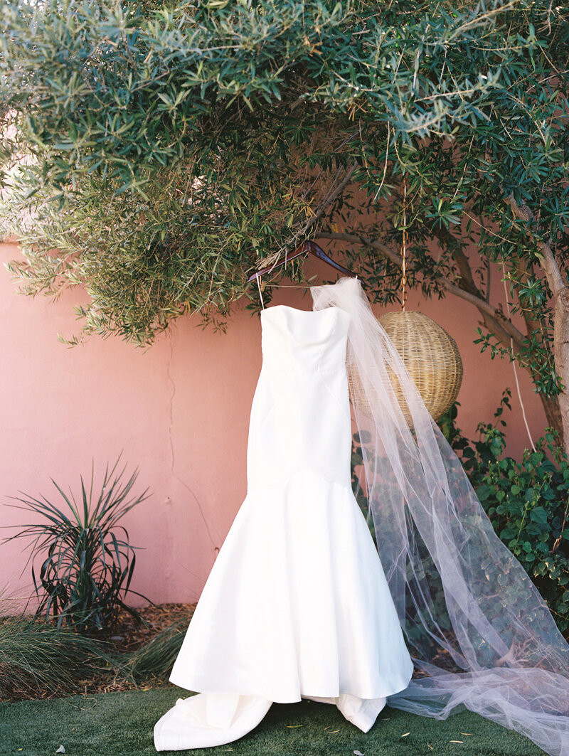 Sands Hotel Palm Springs wedding - Shareable - Allie Lindsey Photography  (317)