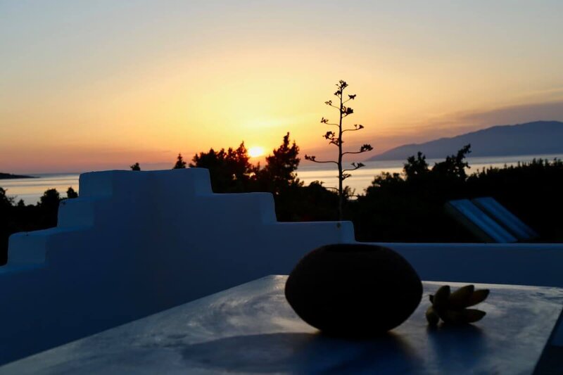Breathtaking sunset vistas from the retreat's upper level.