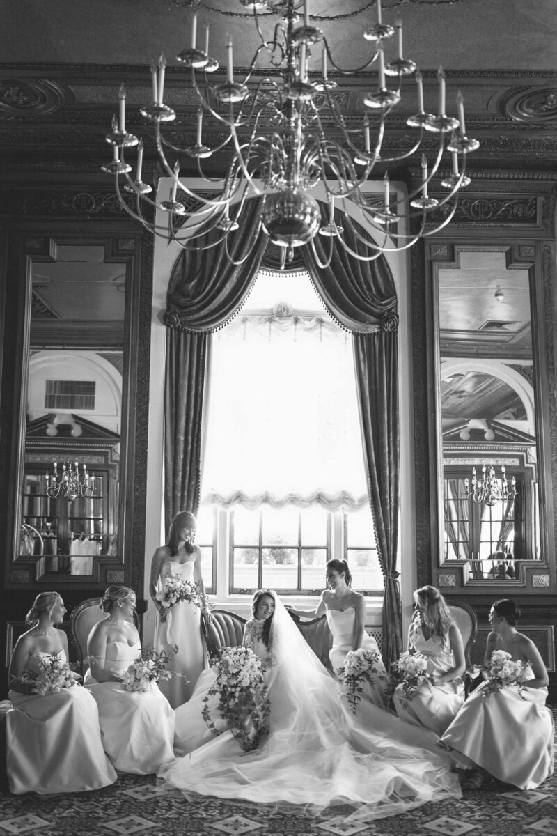 candid-elegant-boston-wedding-photography-zev-fisher-058