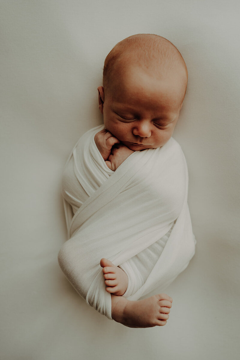 Danielle-Leslie-Photography-2021-aberdeen-newborn-photographer-mccullough-0052