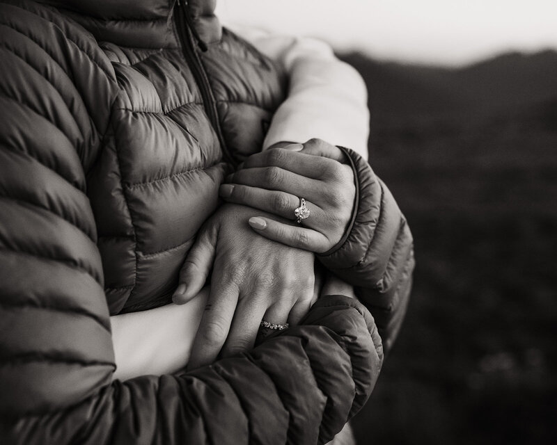 destination-elopement-photographer-between-the-pine