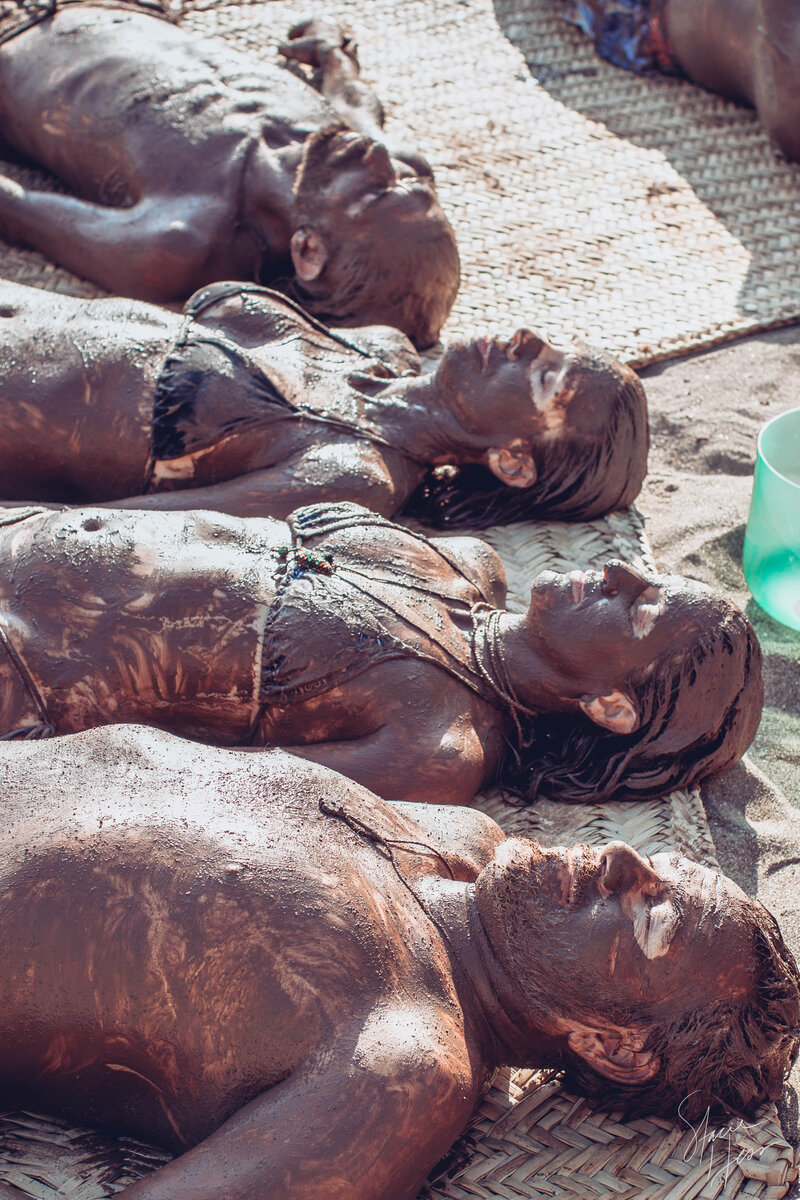 1.Careyes-Wellness-Mudbath-Stacie-Hess(2)