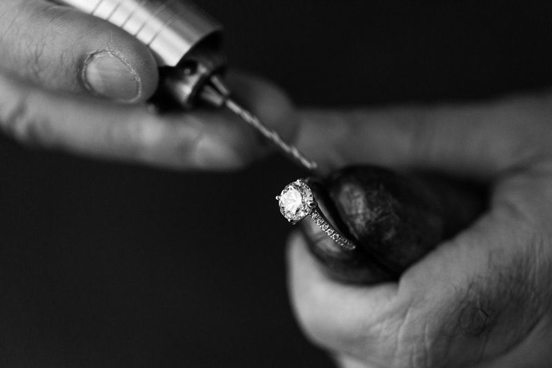 custom engagement ring, bespoke engagement ring, round solitaire, round diamond, diamond ring, custom diamond ring, remote custom jewelry, GIA diamond, custom jewelry, modern engagement ring