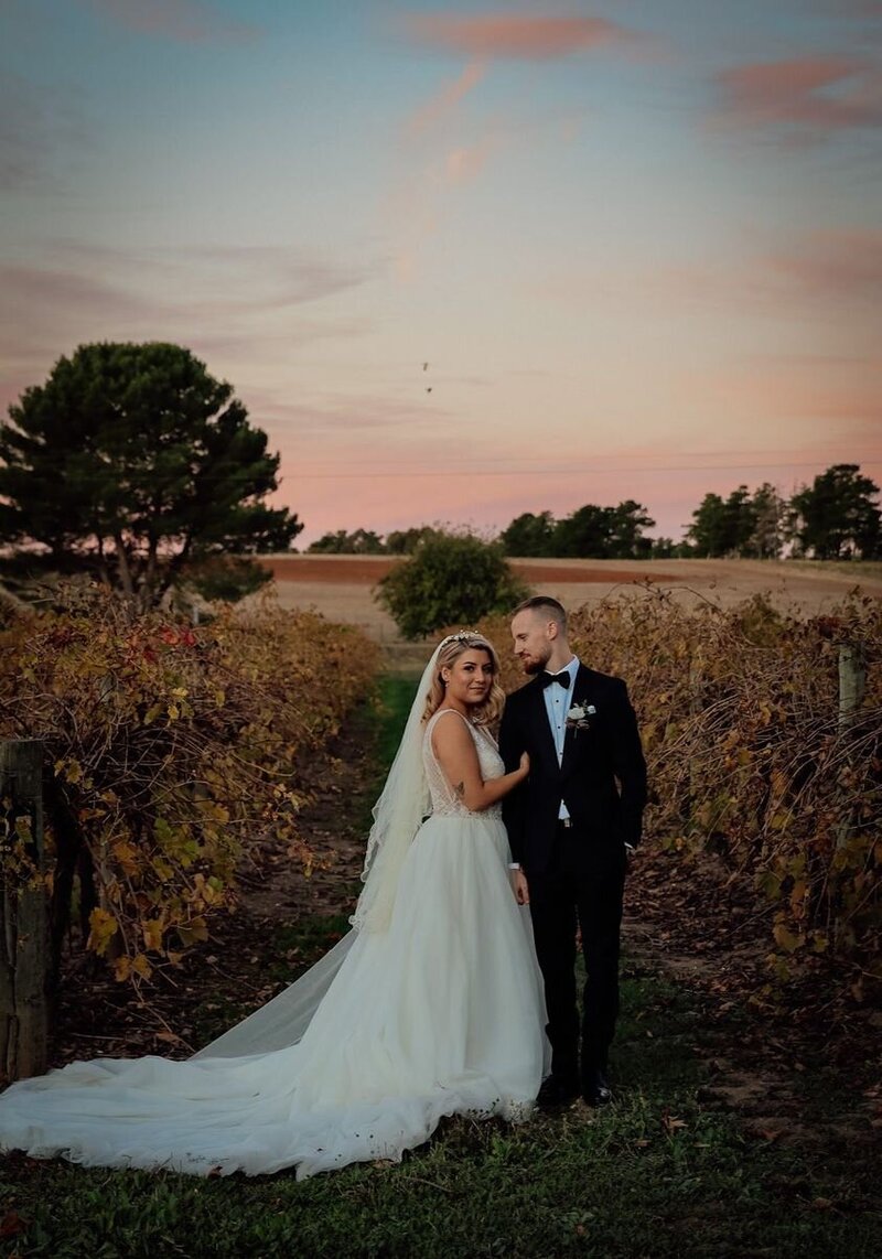 BECCY BROOKS CELEBRANT BAROSSA WEDDING K+L, PHOTO BY JADE LEWIS PHOTOGRAPHY, SUNSET, GOLDEN HOUR 