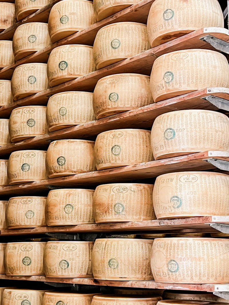 parmagiano cheese tour emilia-romagna