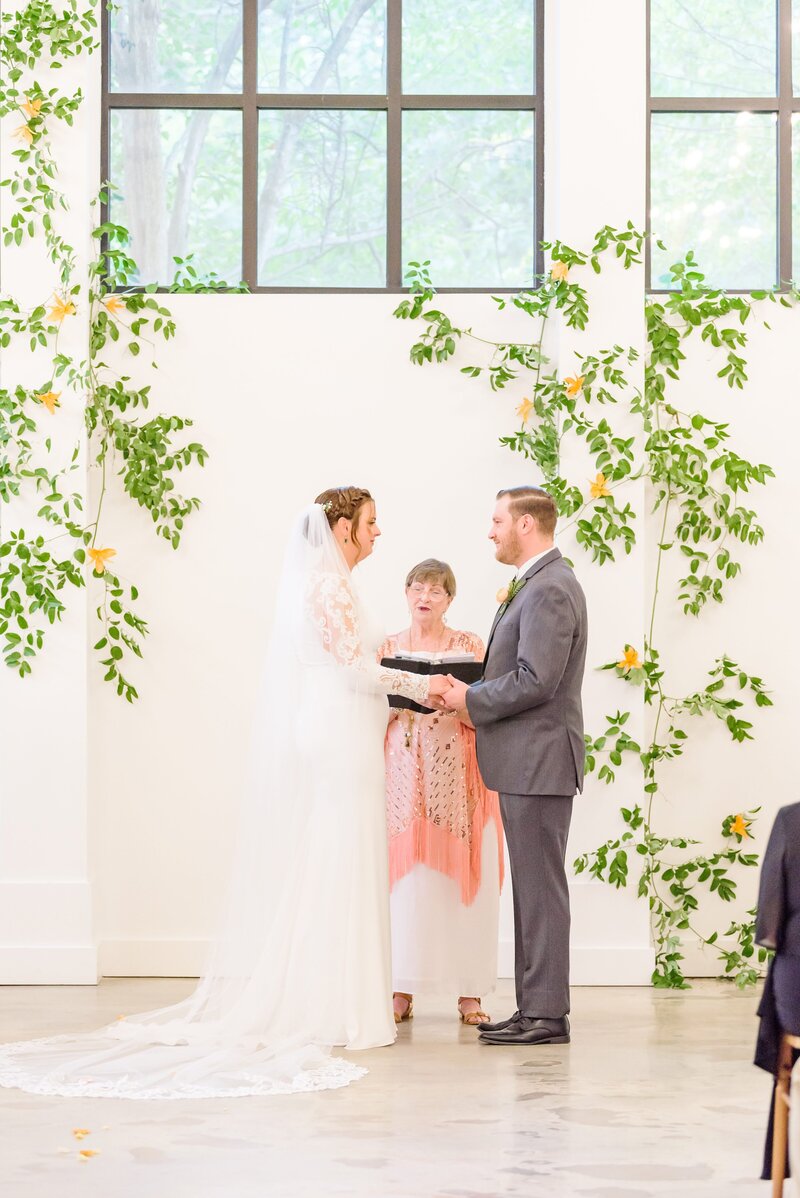 An elegant and simple wedding venue in Garner, NC.