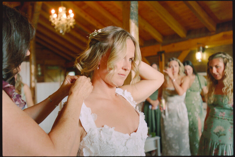 Jess-Buckley-Wedding-Photo-Idaho-Ranch-11
