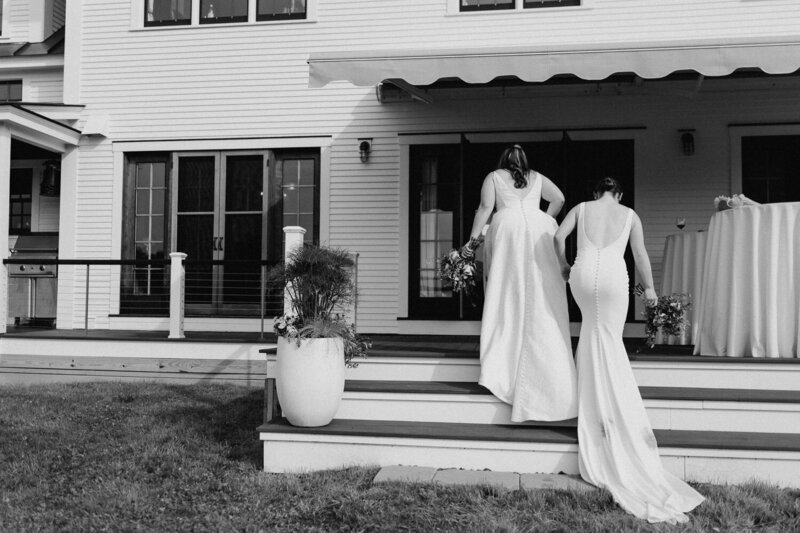 spring bride and groom wedding photos