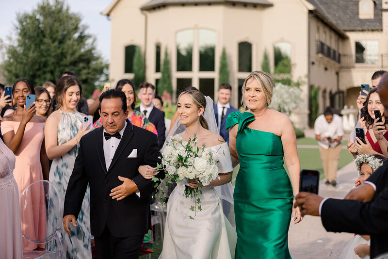 Lorena Ferraz and Gustavo Antonio Wedding _ Marissa Reib Photography _ Tulsa Wedding Photographer-315