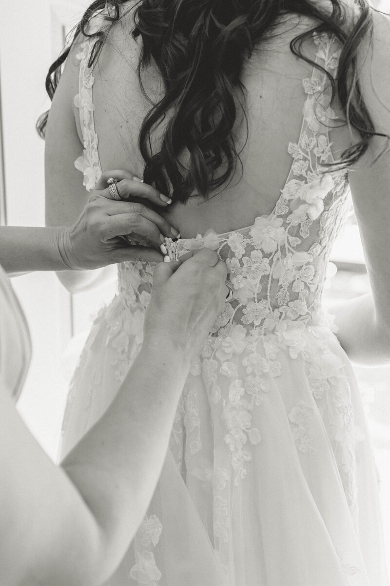 12-Makayla and Phillip - Wedding - Ann Arbor Michigan Photographer - Waldenwoods Howell