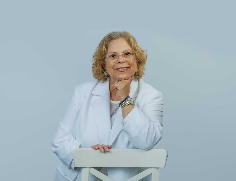 Lay Sister Maria Carolina Paraventi of the Church Universal and Triumphant® Teaching Center of Miami, offering spiritual support, prayer, and sacrament instruction in Portuguese, Spanish, and English.