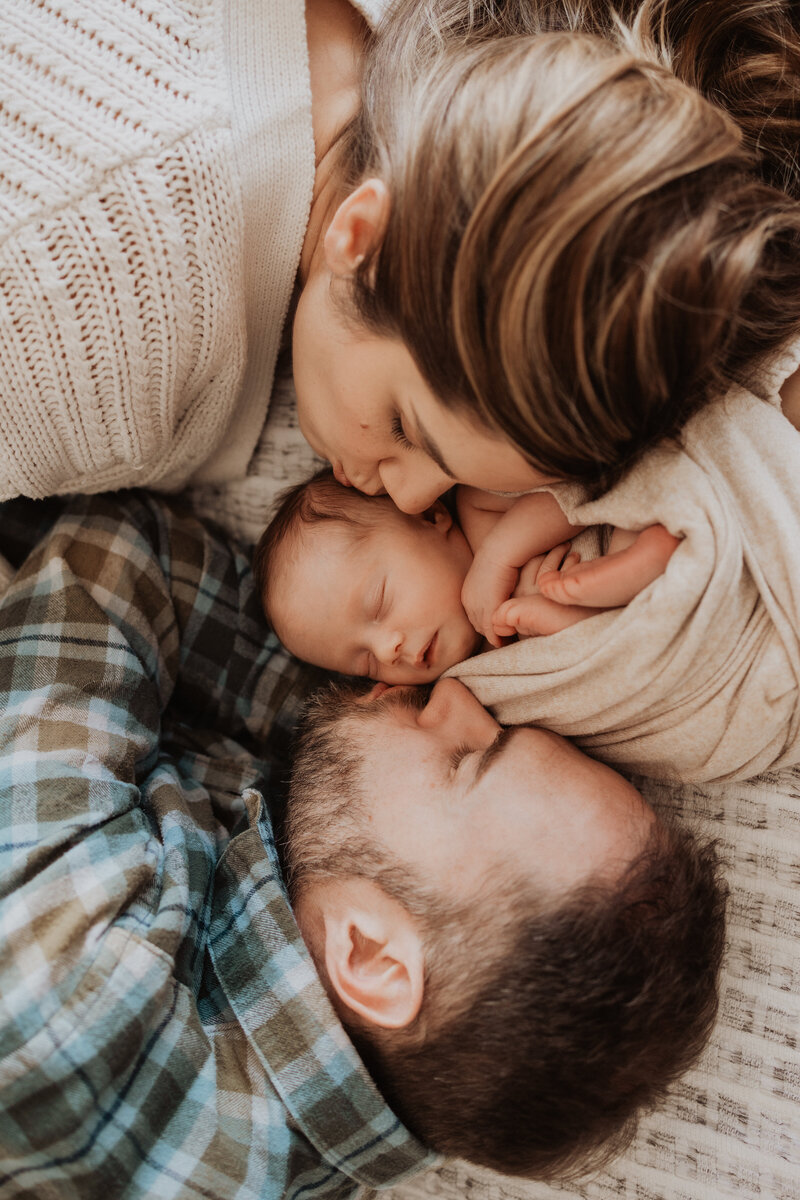 Jessica-Rae-Schulz-Edmonton-Alberta-Newborn-Maternity-Family-Photographer-67
