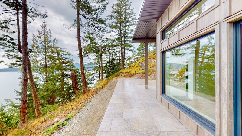 5575-Hoonson-Rd-Pender-Island-08282024_224743