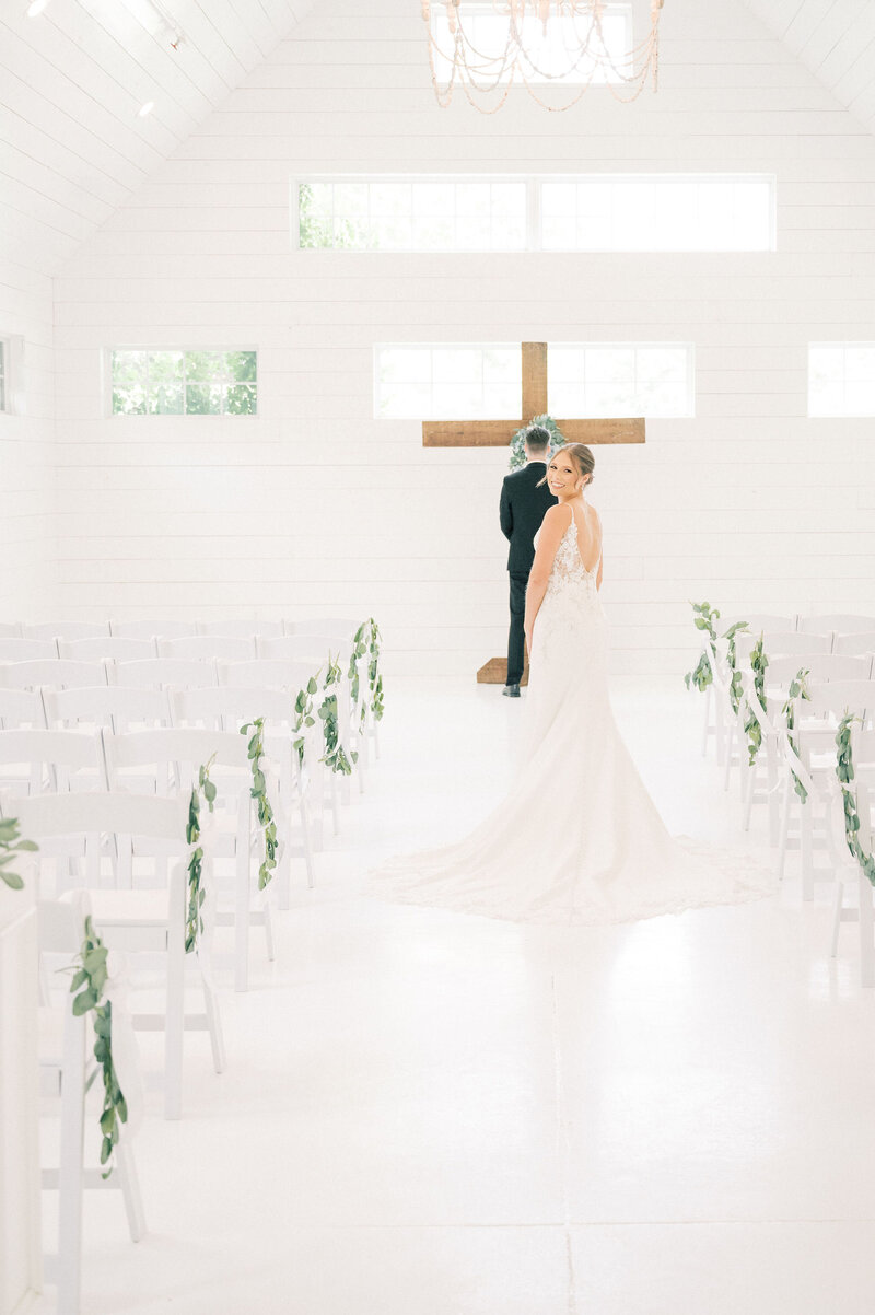 Fort Worth Wedding Photographer  DFW Photographer Rae De Lain Weddings Light and Airy (178)