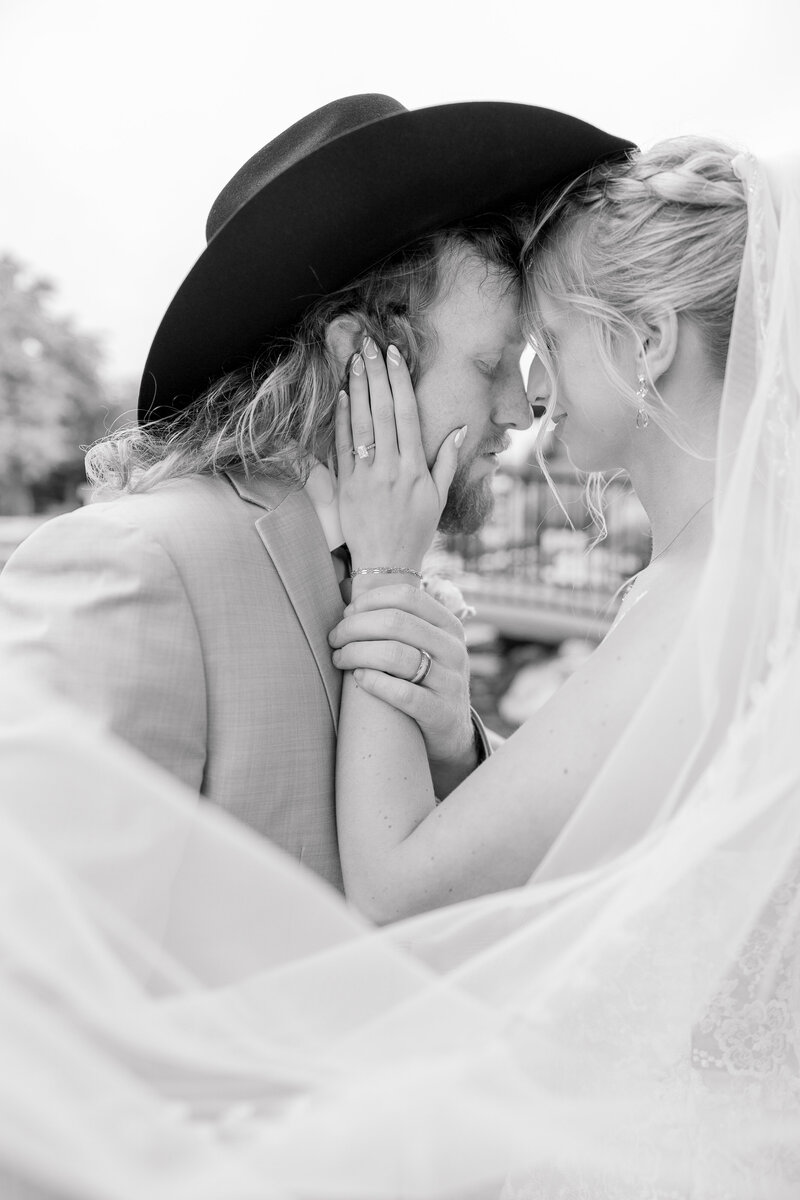 Wedding-The-Springs-Julia and Lance-8860