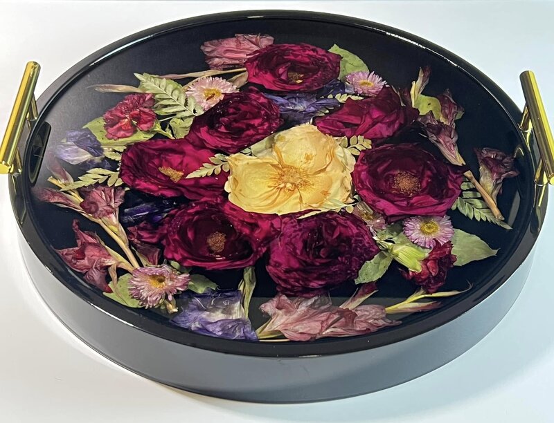 clock, resin keepsake, floral, preservation, flower preservation, bouquet preservation, wedding flower keepsake, memorial keepsake, dried flower keepsake, memorial flower preservation, preserved flowers in resin, texas preservation, cremation keepsake, breastmilk keepsake, ashes, dried flower, pressed flowers