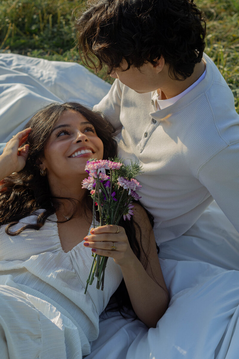 field photography, couple session, couple photographer, Des Moines photographer, Iowa photographer, Midwest Photographer