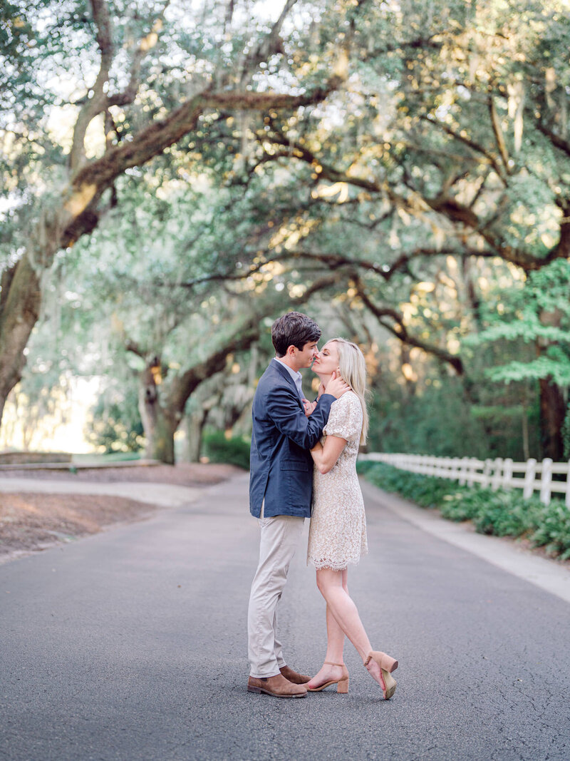 South Carolina Charleston Engagement Pictures