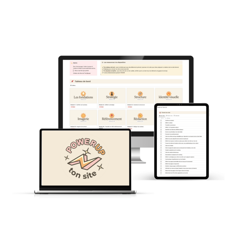 Extraits du freebie power up ton site internet présentés sur deux écrans d'ordinateur et une tablette, ressource proposée par le Studio Youmé,