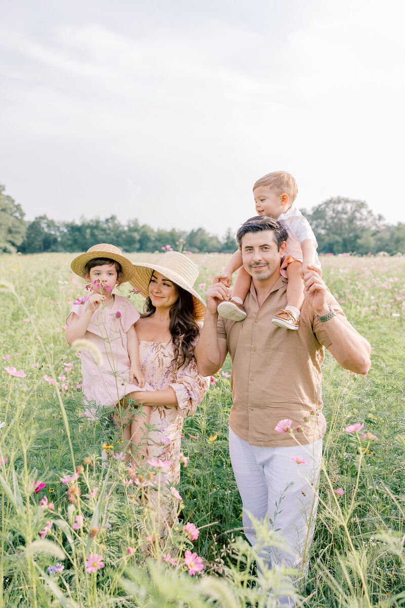 wildflower field family session-34