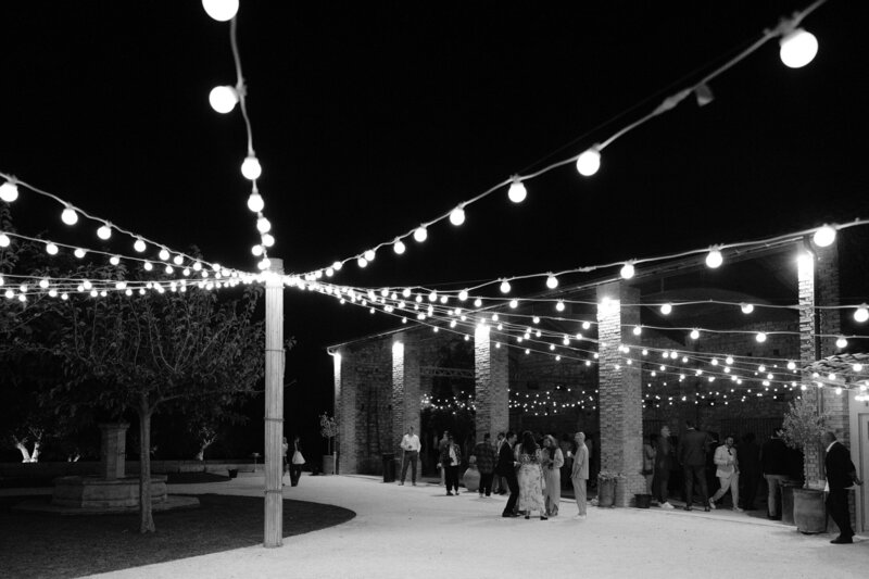 wedding photographer grignan victoria le petit-82